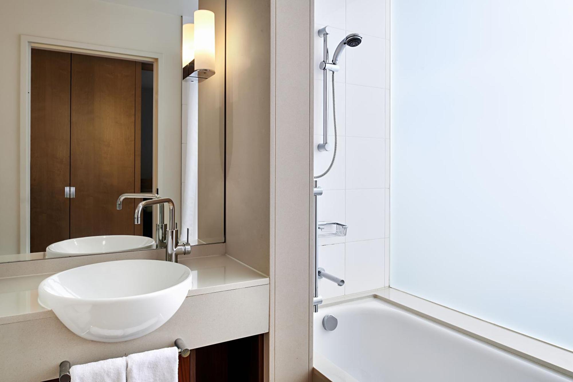 Crowne Plaza Sydney Macquarie Park By Ihg Hotell Eksteriør bilde